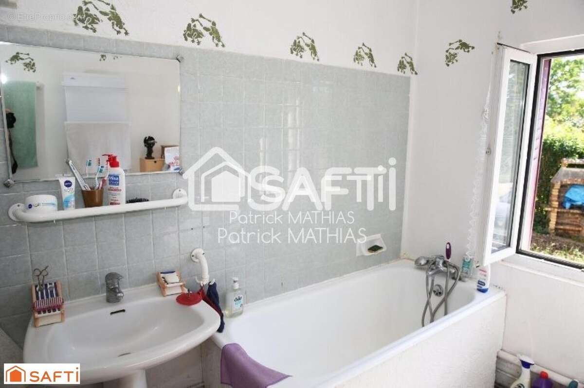 Photo 2 - Maison à CHAUMOT