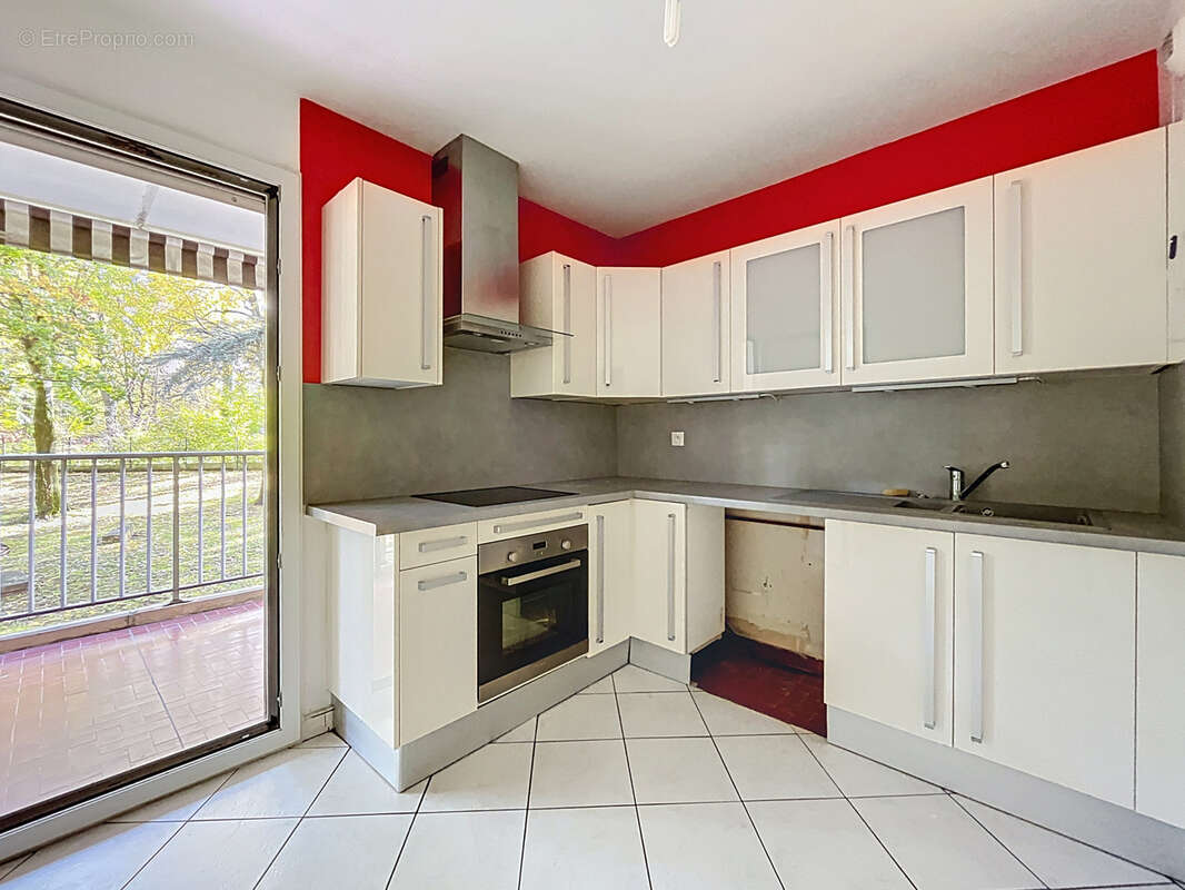 Appartement à LYON-9E