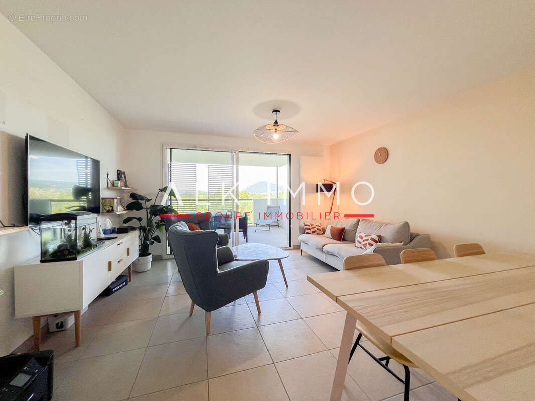 Appartement à ANNECY-LE-VIEUX