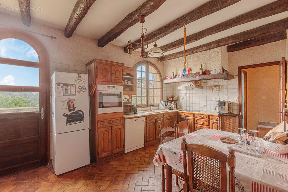 Maison à LACROIX-FALGARDE