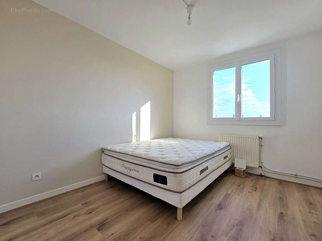 Appartement à ROMANS-SUR-ISERE