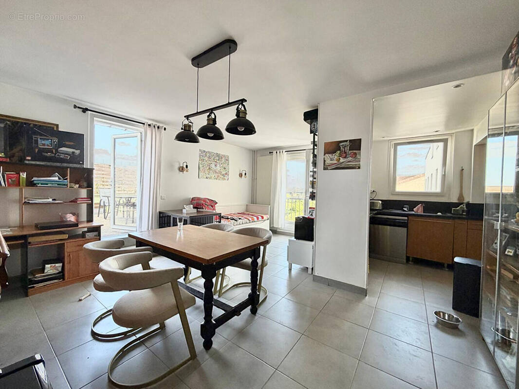 Appartement à SAINT-DENIS