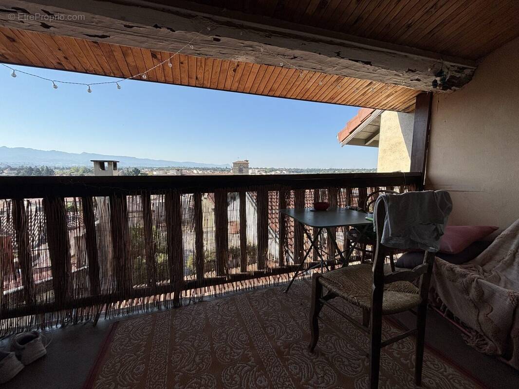 Appartement à ROMANS-SUR-ISERE
