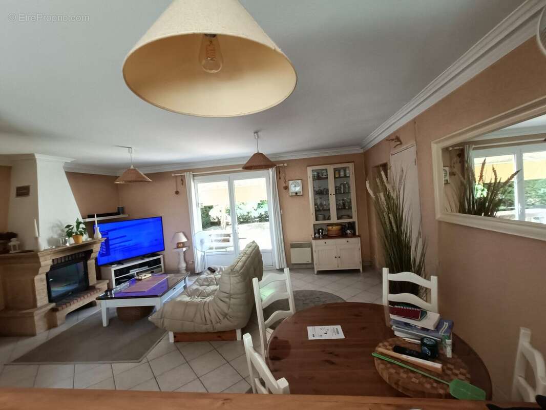 Maison 90 m² à Saint-Julien-L'ars  - photo 5