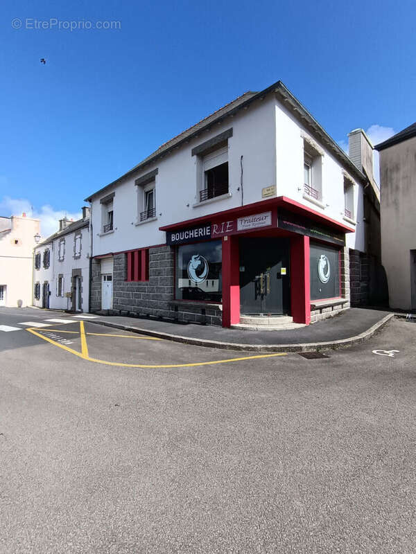 Exclusivite maison avec commerce - photo 2