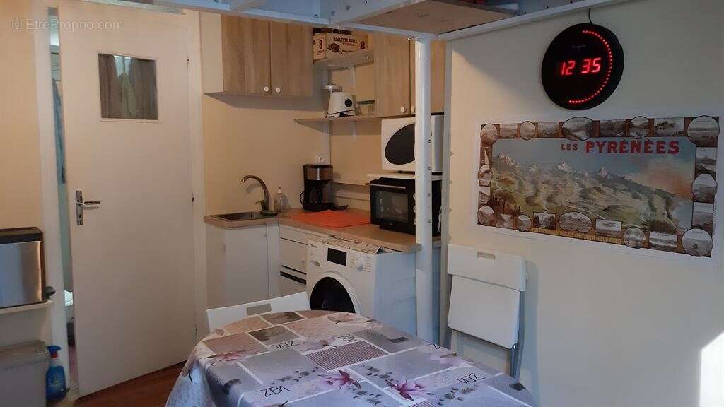 Appartement à EAUX-BONNES