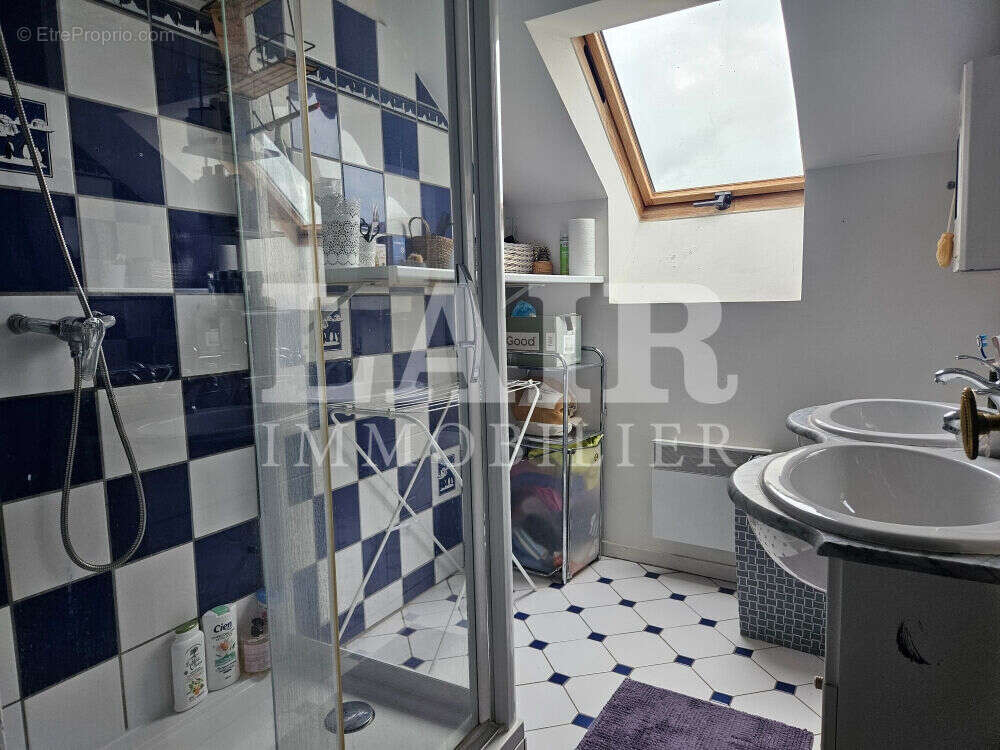 Maison à FRESNAY-SUR-SARTHE