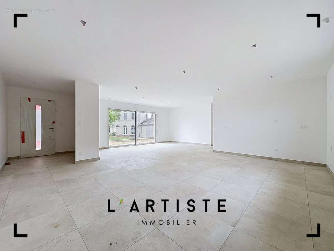 Maison à LA LONDE