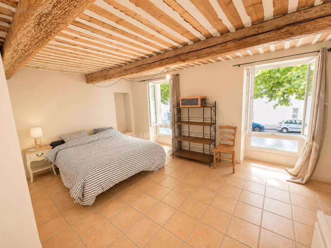 Maison à MOLLEGES