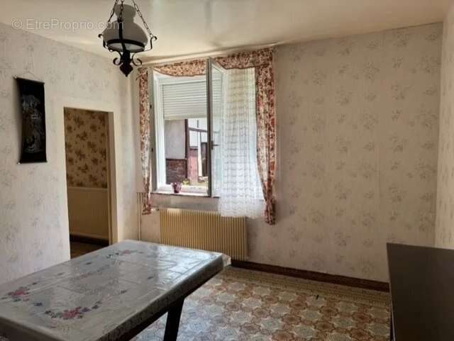 Maison à AVESNES-LE-COMTE