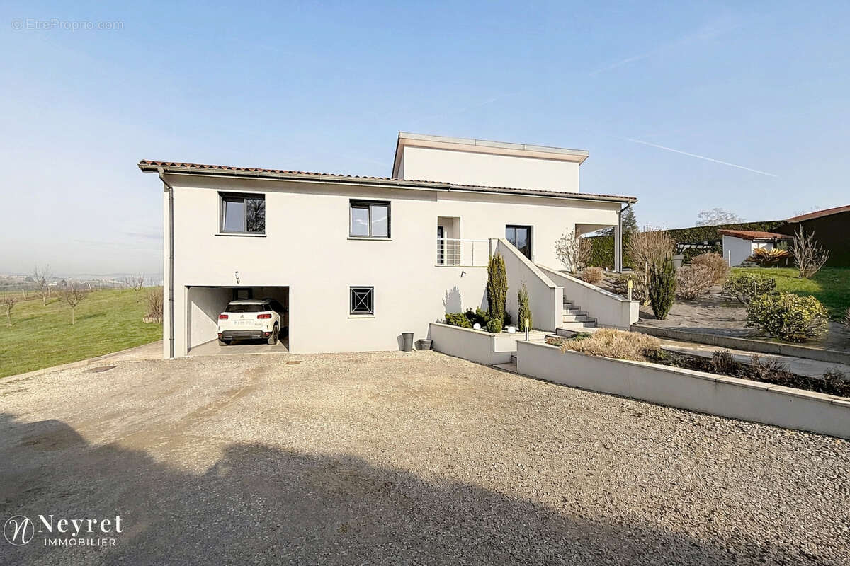 Maison à SAINT-CHAMOND