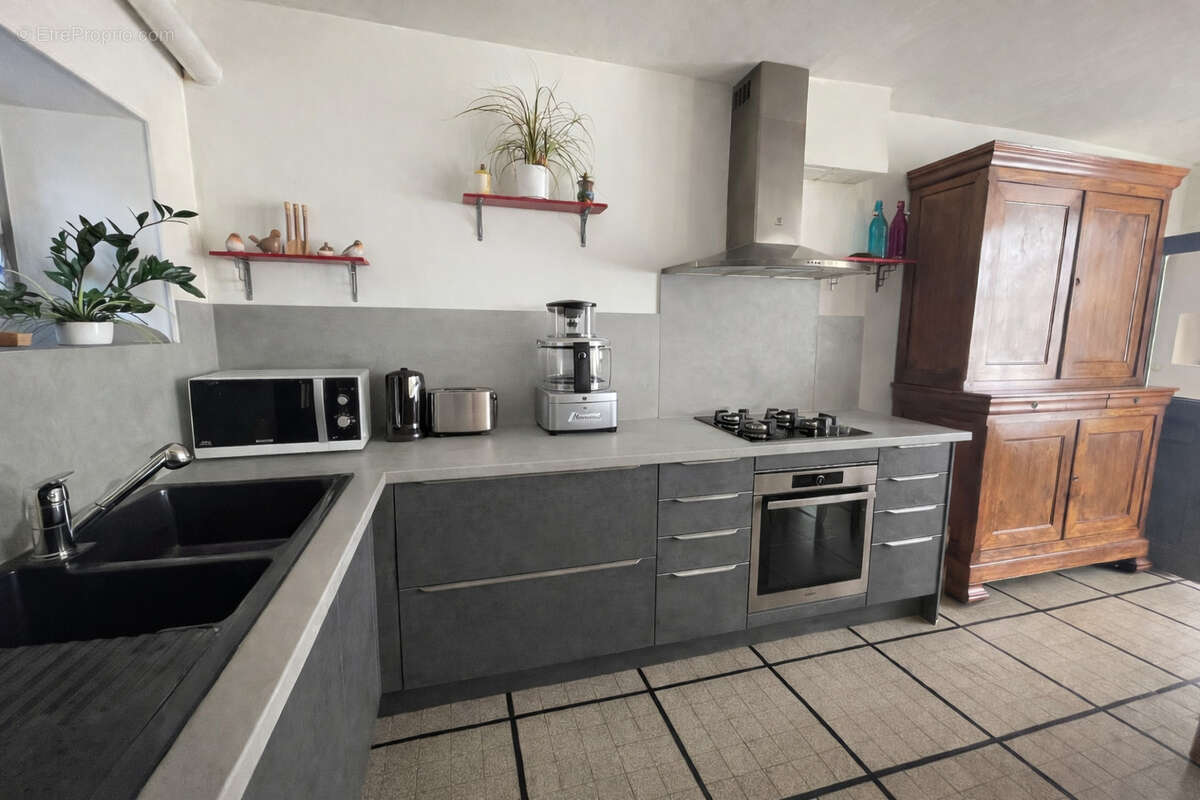 Maison à MAISONNISSES