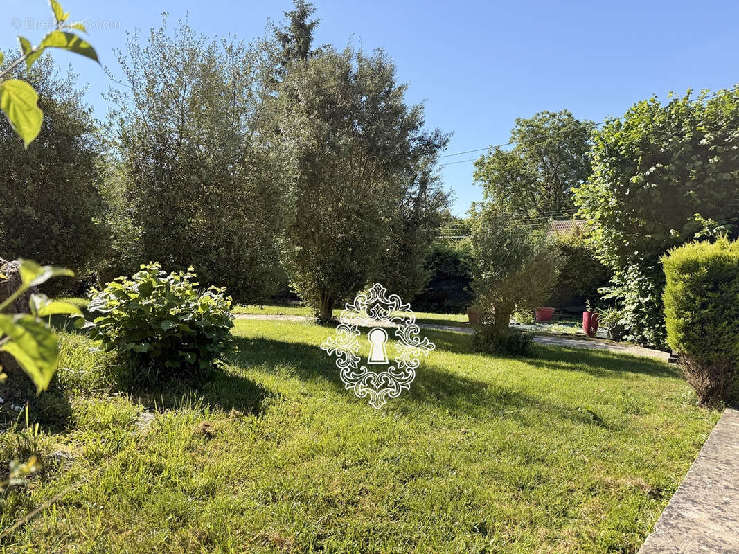 Maison à DONNEMARIE-DONTILLY