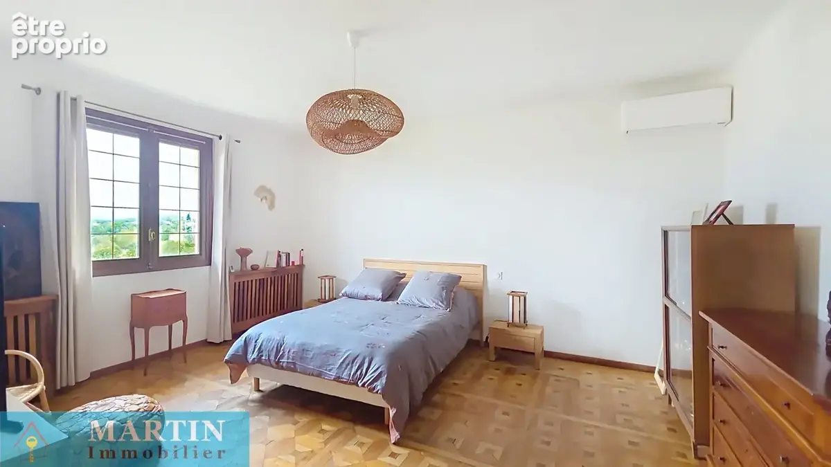 CÉRET   Villa traditionnelle avec vue, piscine et grand terrain - photo 13