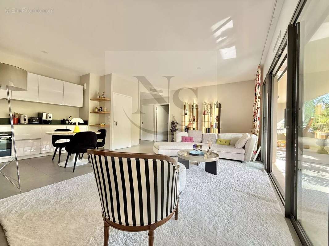 Appartement à AIX-EN-PROVENCE