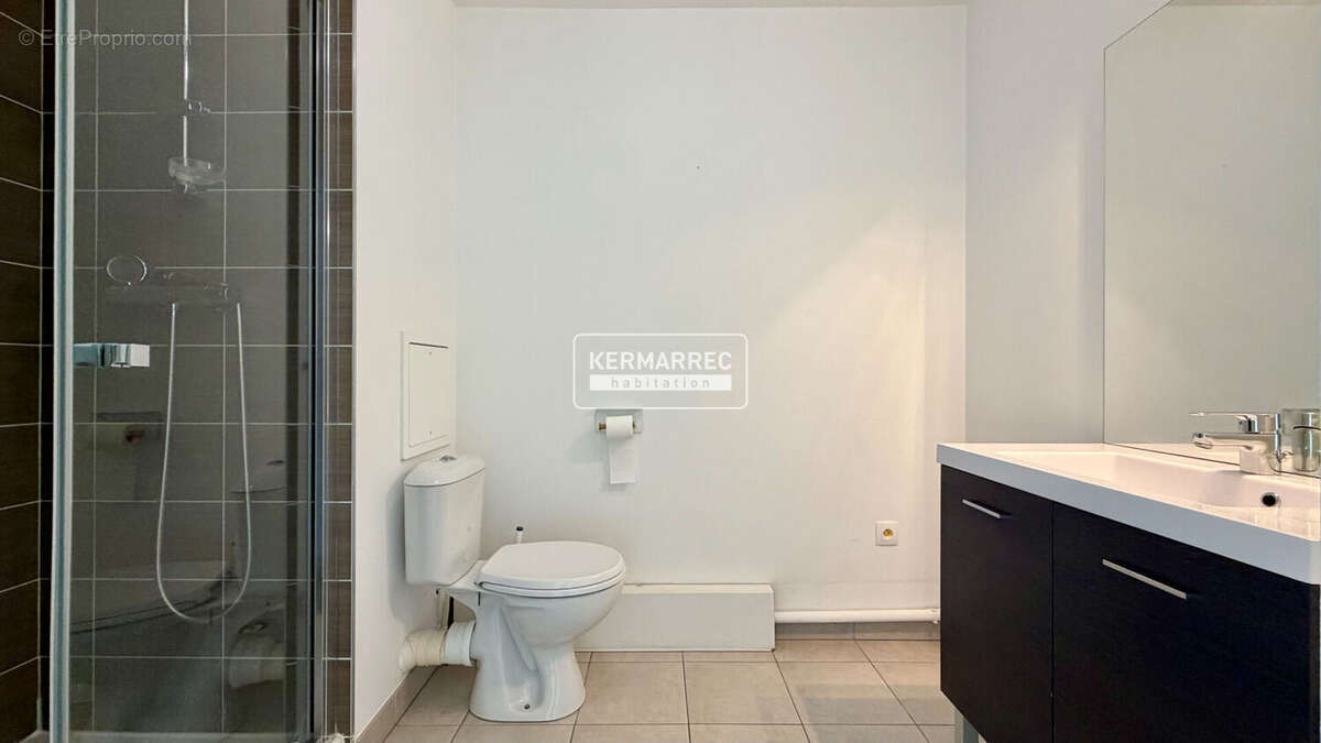 Appartement Nantes T3 duplex 61m² - vue Loire - terrasse - stationnement - photo 8