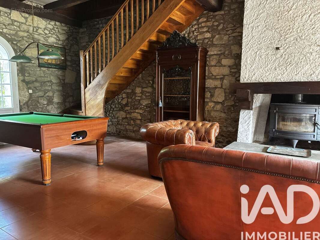Maison 192 m² à Saint-Etienne-D'orthe  - photo 9