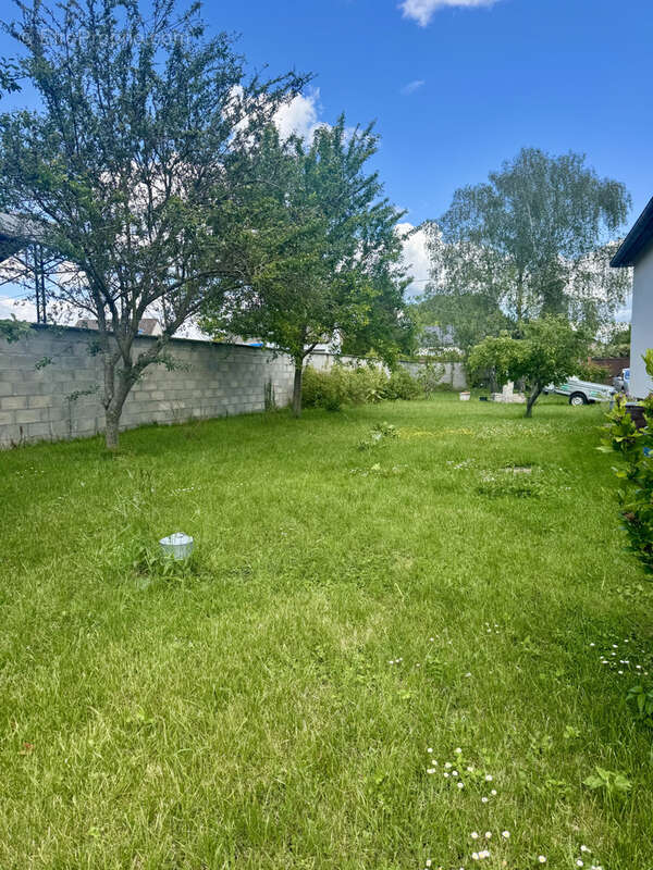 Maison à TREILLES-EN-GATINAIS