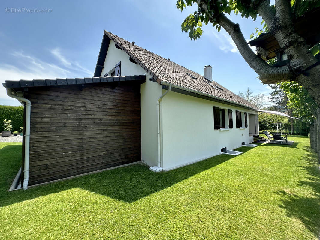 Belle maison familiale de 185 m2   Un véritable havre de paix en bord de rivière - photo 27