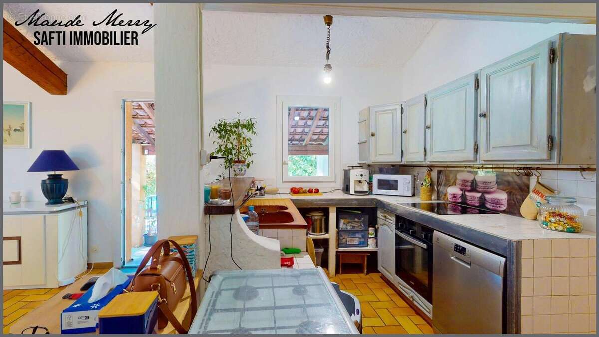 Maison 125 m² à La Roquebrussanne  - photo 7
