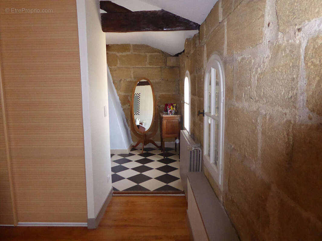 Maison à MONTPON-MENESTEROL