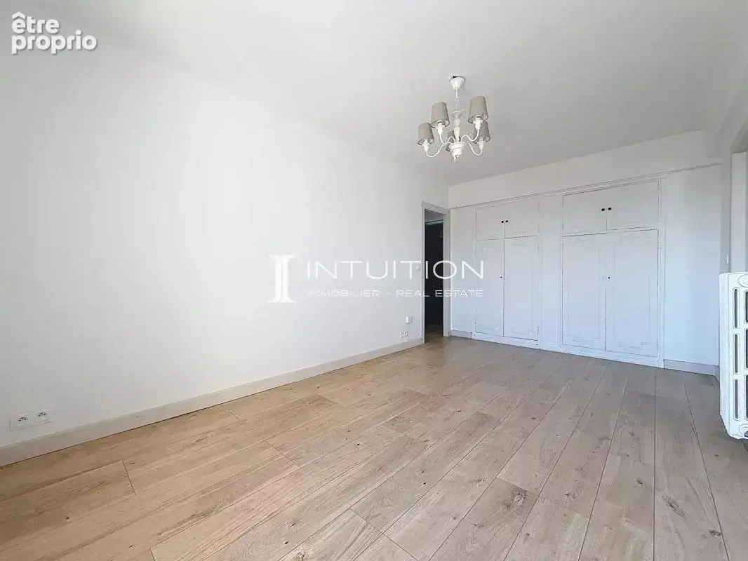 Cannes - Alexandre III : Appartement 2 pièces vue mer - photo 5