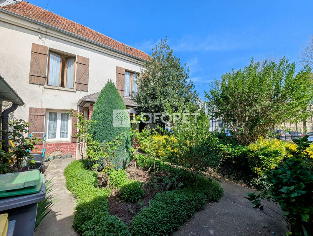 Maison à VILLIERS-LE-BEL