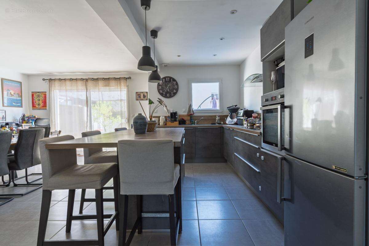 Maison récente de 80 m² avec grande pièce de vie, et sans travaux - photo 7