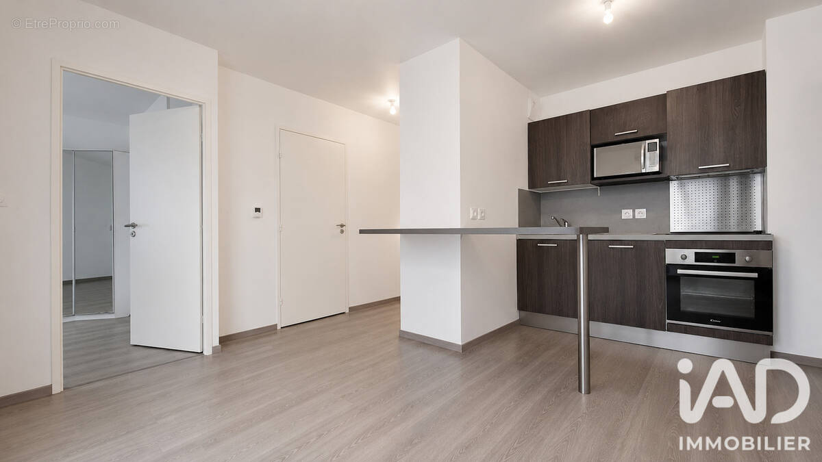 Photo 1 - Appartement à MARSEILLE-10E