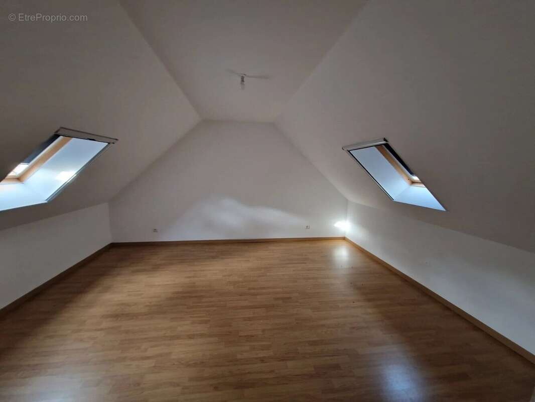 Maison à NOUVION-LE-VINEUX