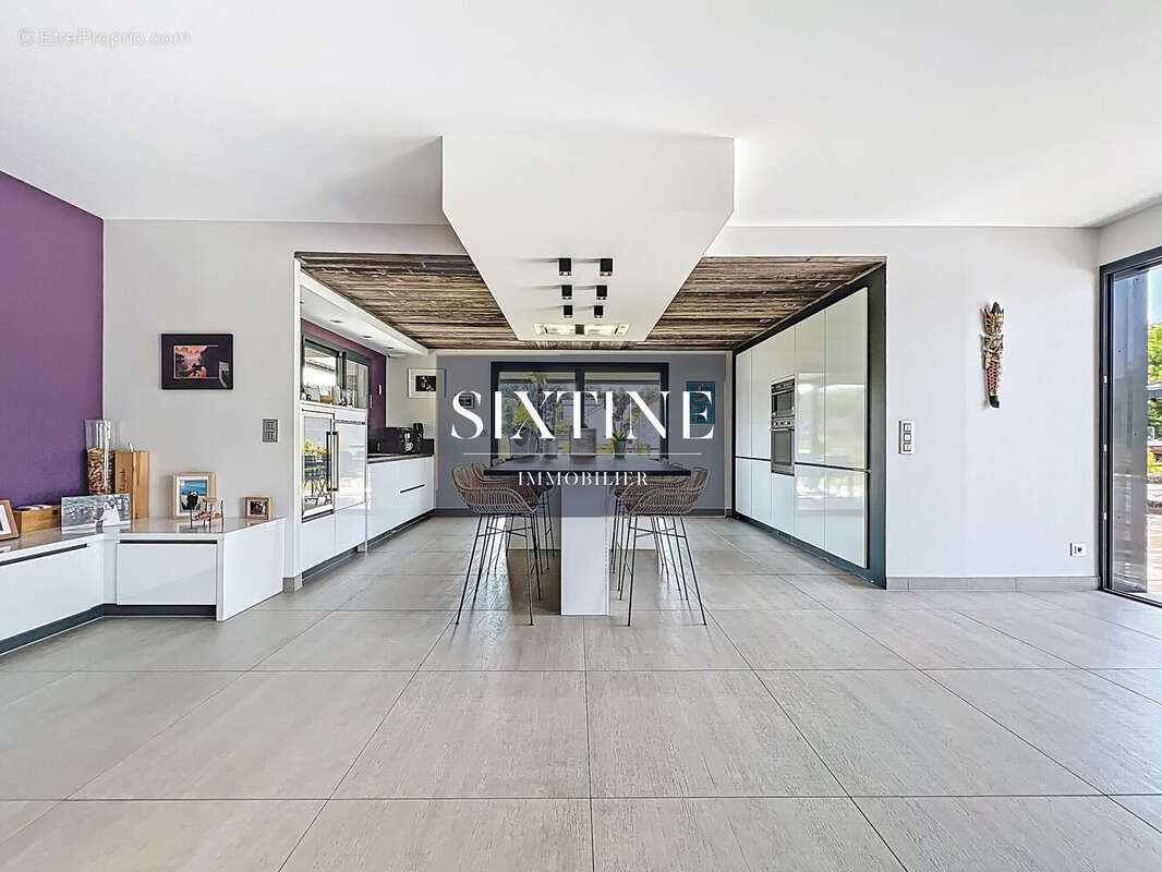 Maison à BOURGOIN-JALLIEU