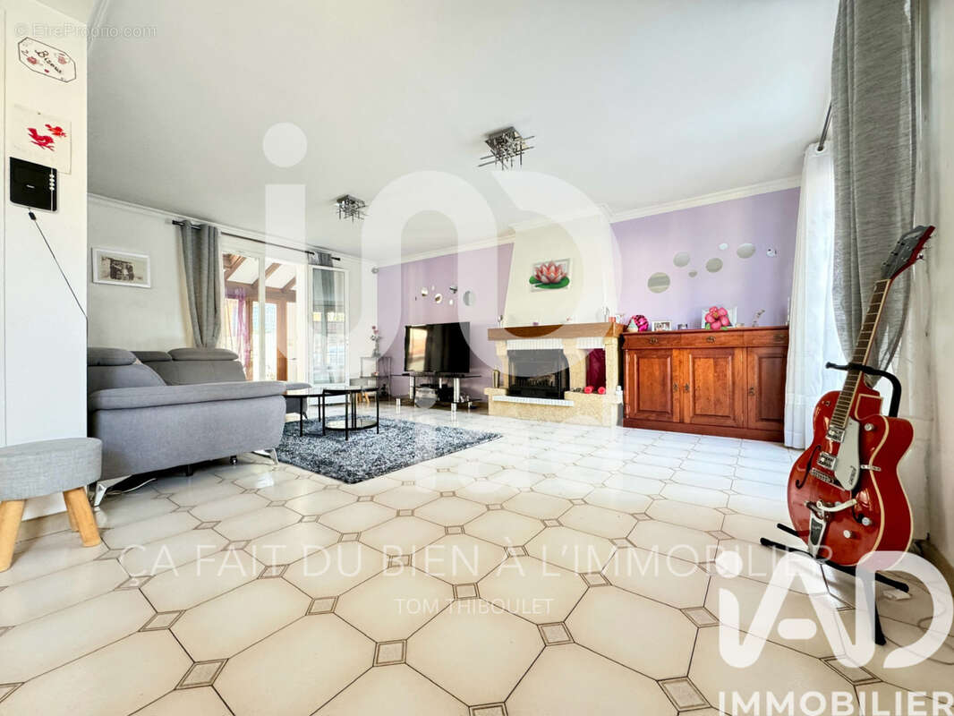 Photo 2 - Maison à LAGNY-SUR-MARNE