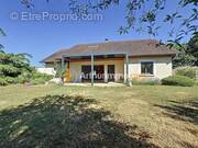 Maison à SAINT-SAVIN