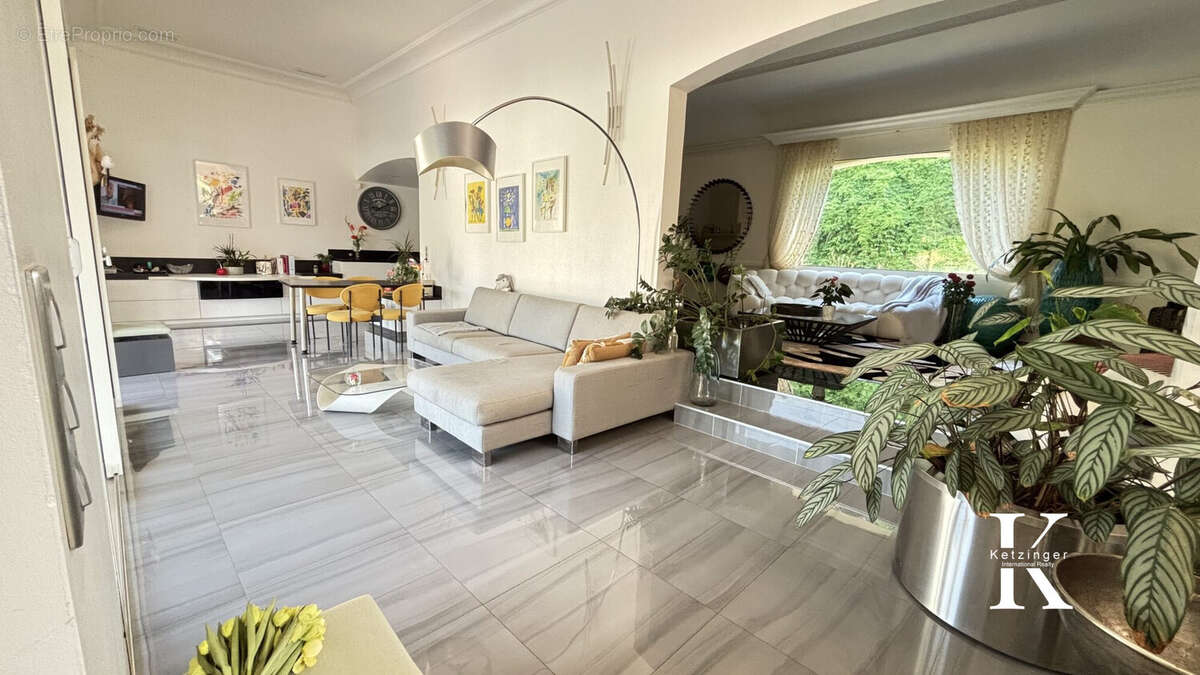 Maison 180 m² à Hyeres  - photo 8