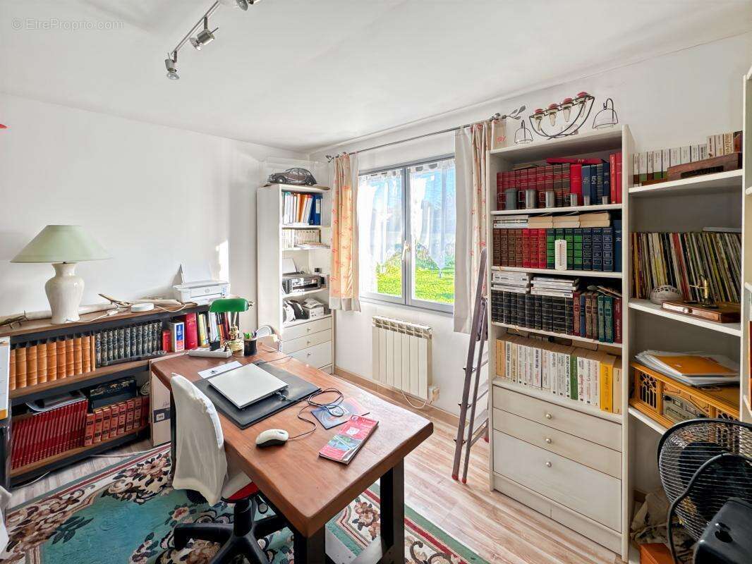 Maison à SAINT-ASTIER