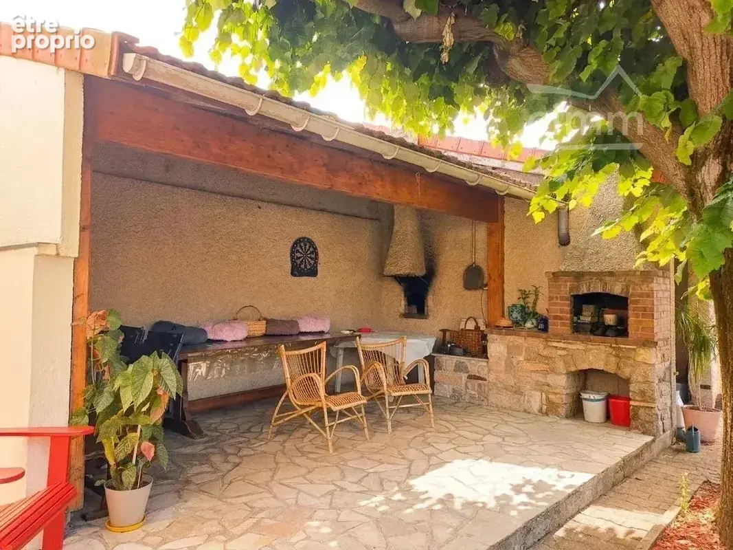 Saint-Rambert-d'Albon – Maison individuelle atypique et pleine de charme avec terrain constructible - photo 5