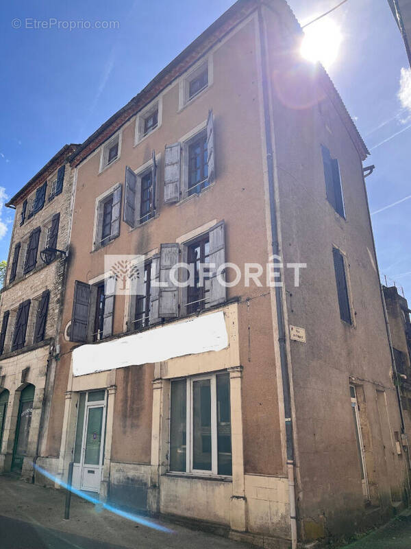 Appartement à CATUS
