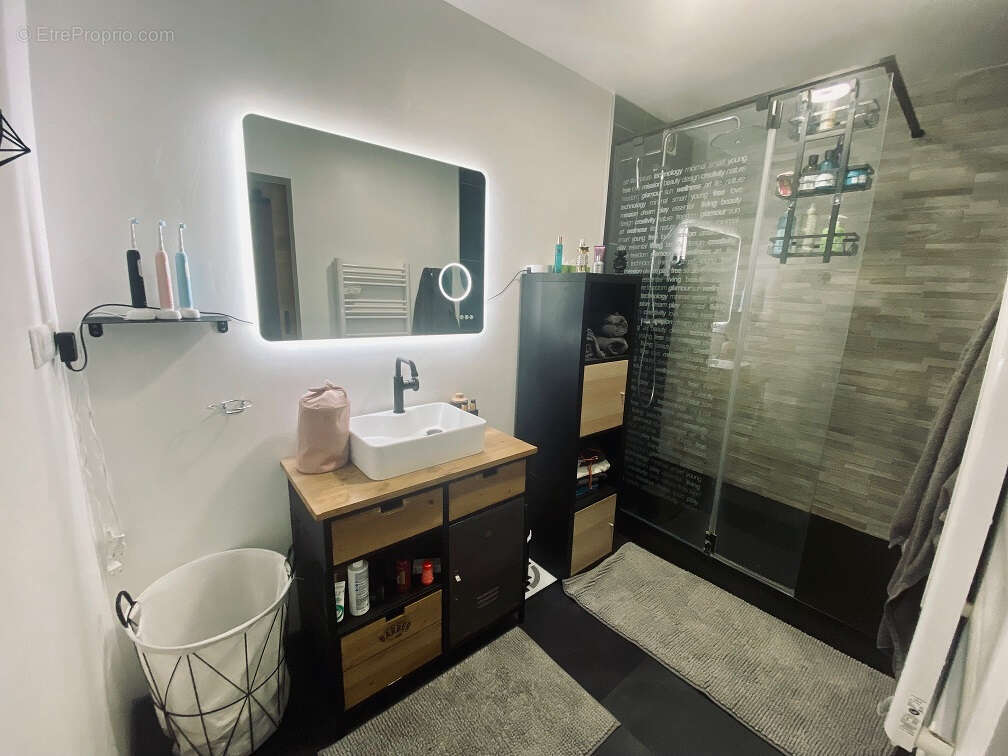 Appartement à CHAMPS-SUR-MARNE