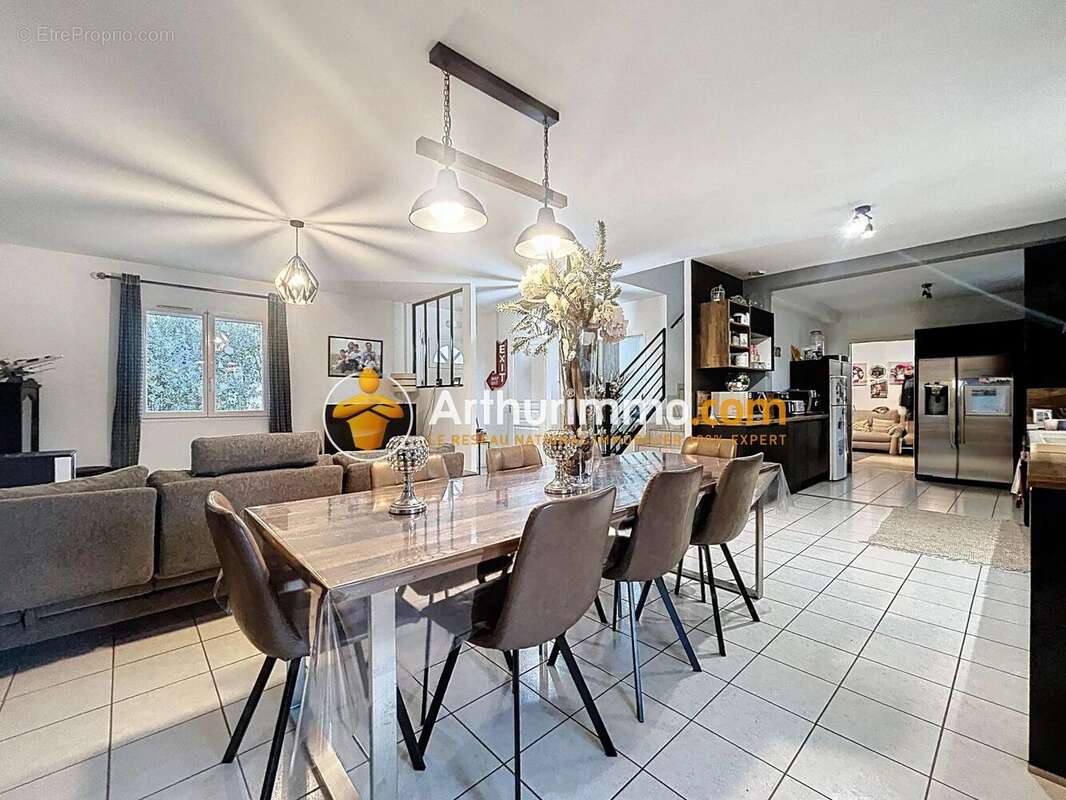 Maison à SAINT-SAVIN