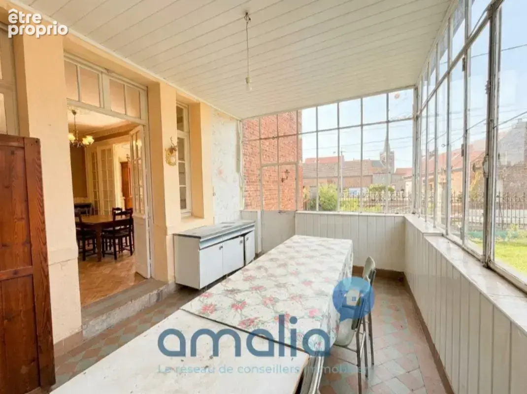 Maison de maître – 7 pièces, 4 chambres, grand jardin et beau potentiel - photo 5