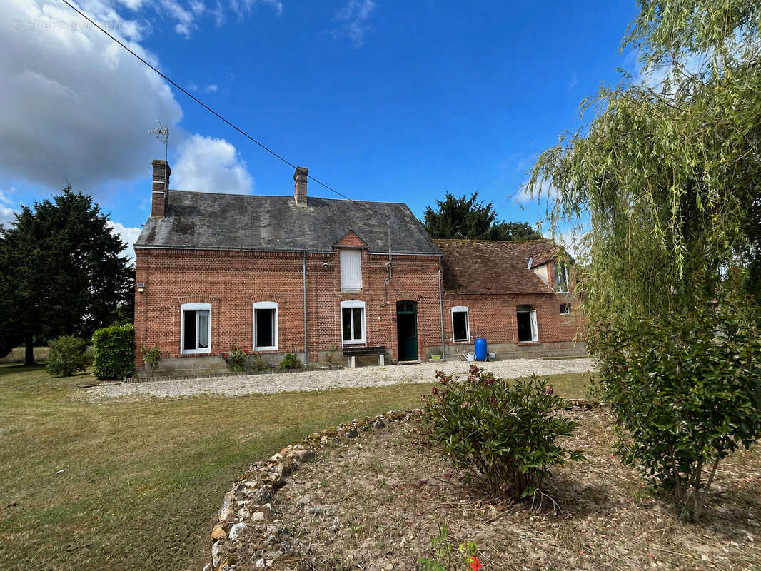 Maison à POILLY-LEZ-GIEN