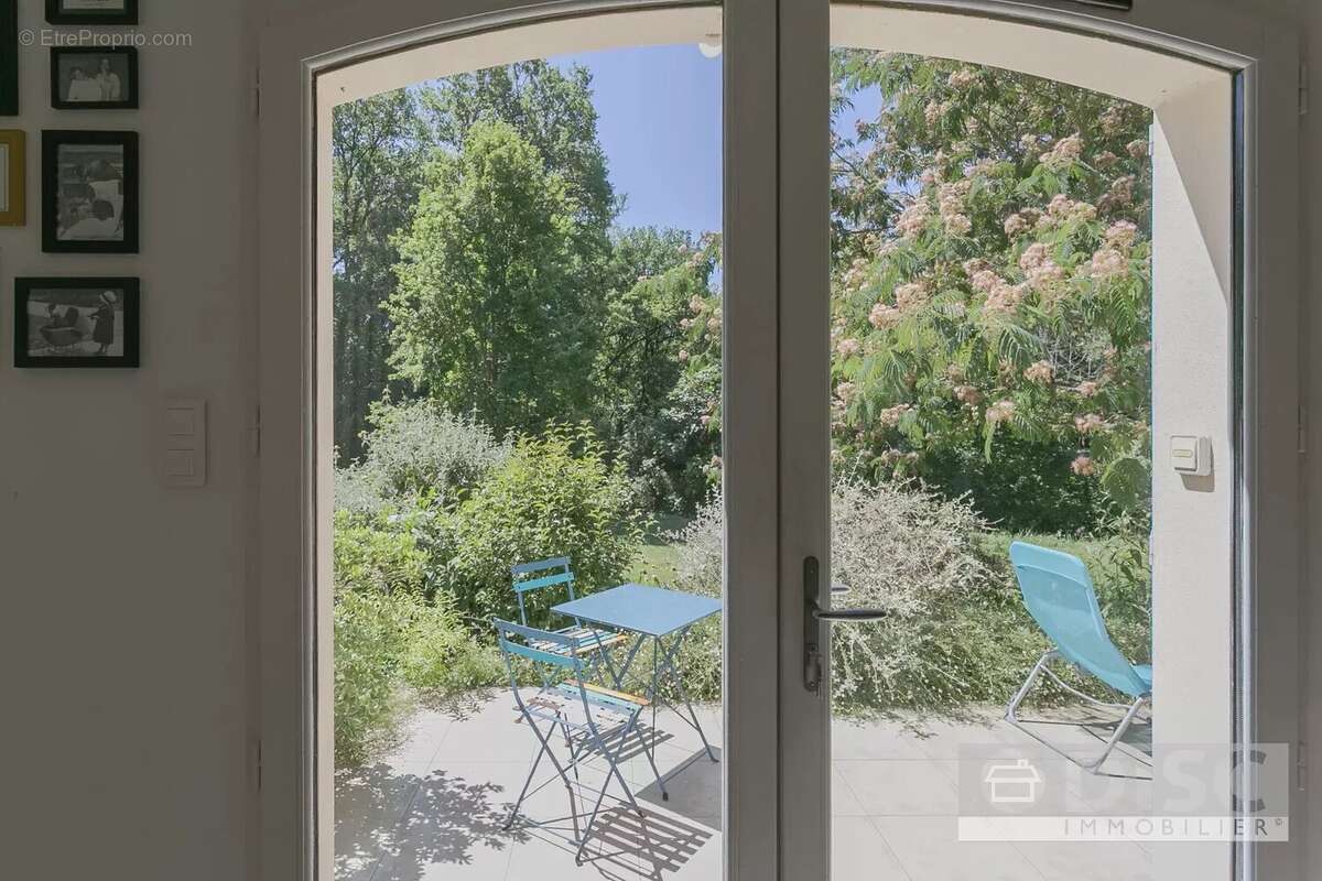 Maison spacieuse et lumineuse avec grand jardin dans les Gorges de l’Aveyron - photo 12