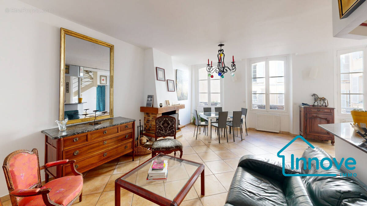 Appartement à VERSAILLES