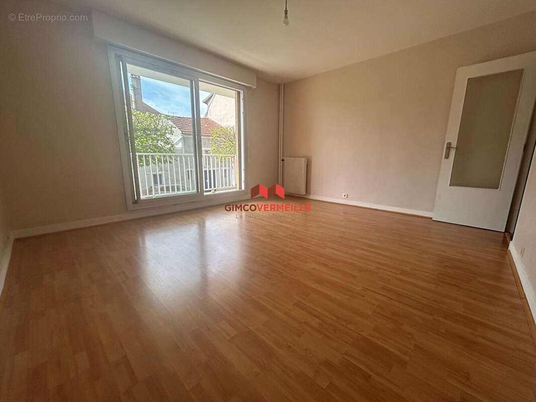 Appartement à POISSY