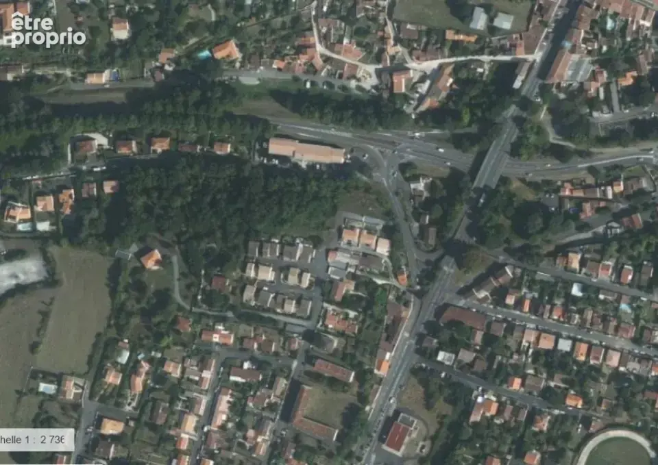 Terrain à SAINTES