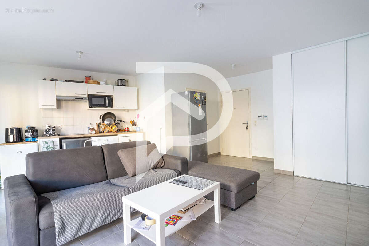 Appartement à MARSEILLE-14E