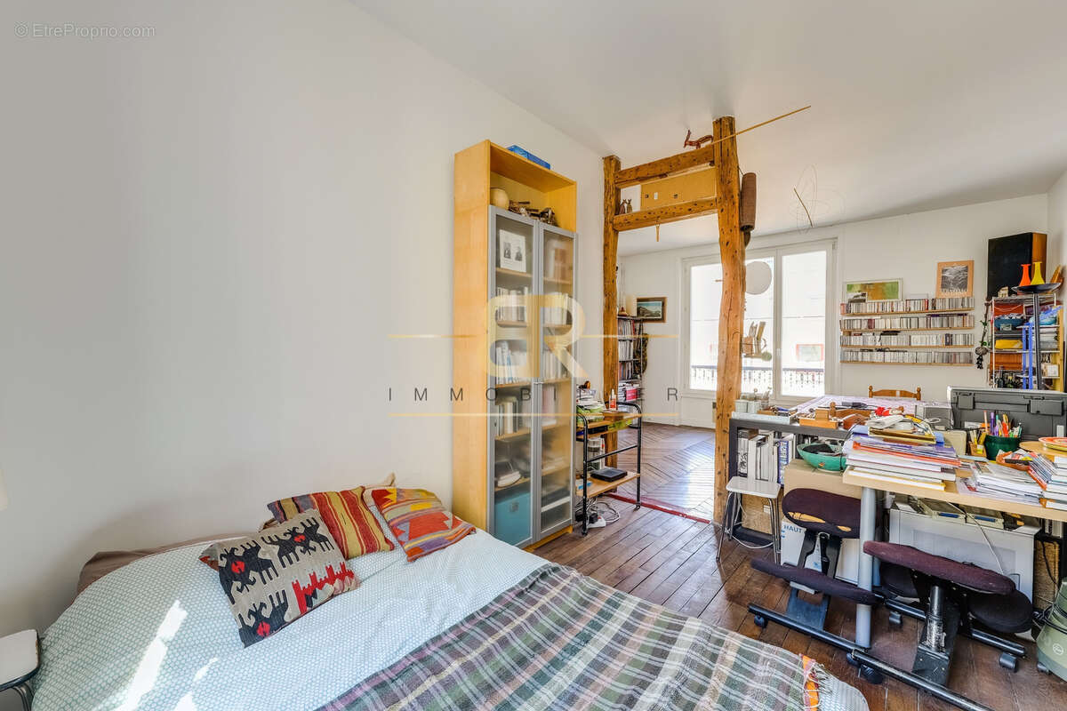 Appartement à PARIS-19E