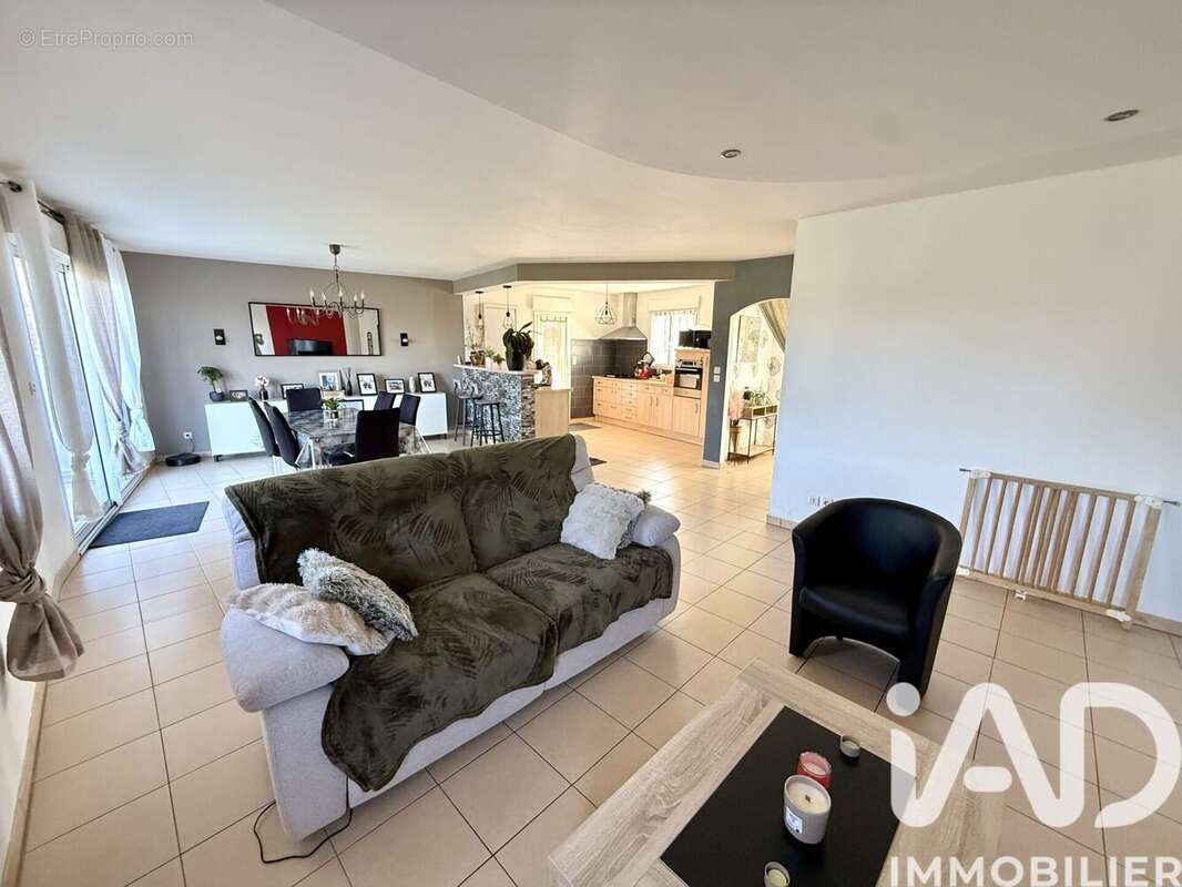 Maison 127 m² à Simple  - photo 4
