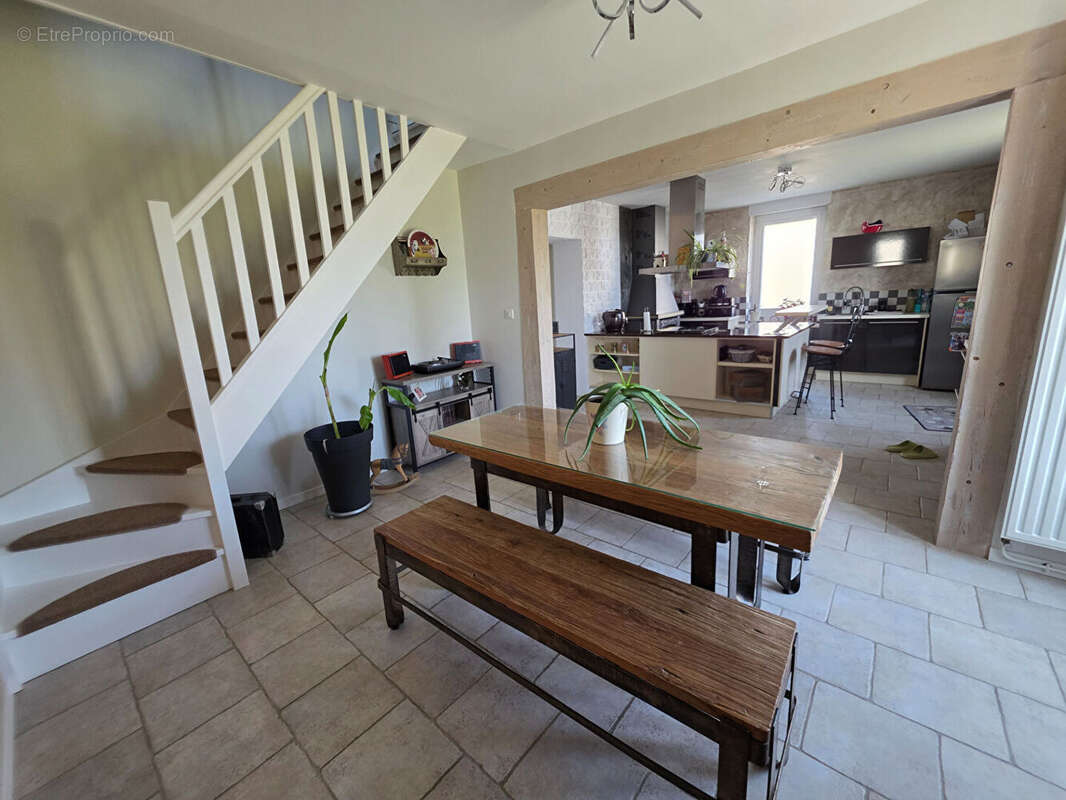 Maison à SAINT-SAUVEUR