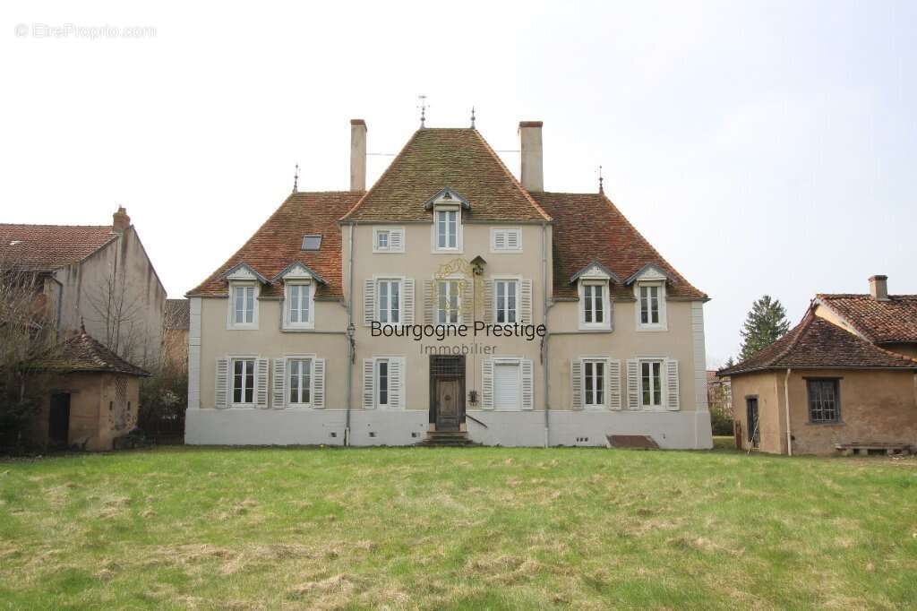 Maison à LOUHANS